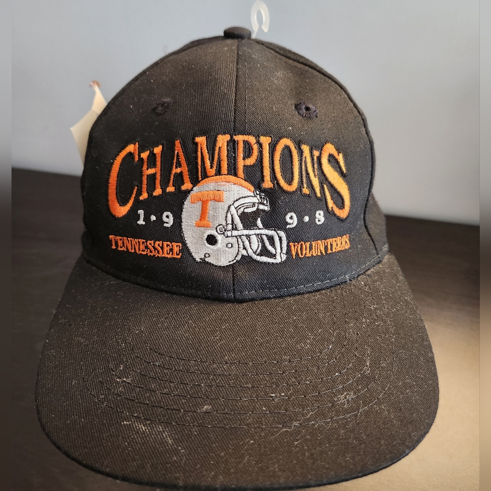 Tennessee Volunteers 1998 NCAA National Champions Snapback Cap Hat - NWT